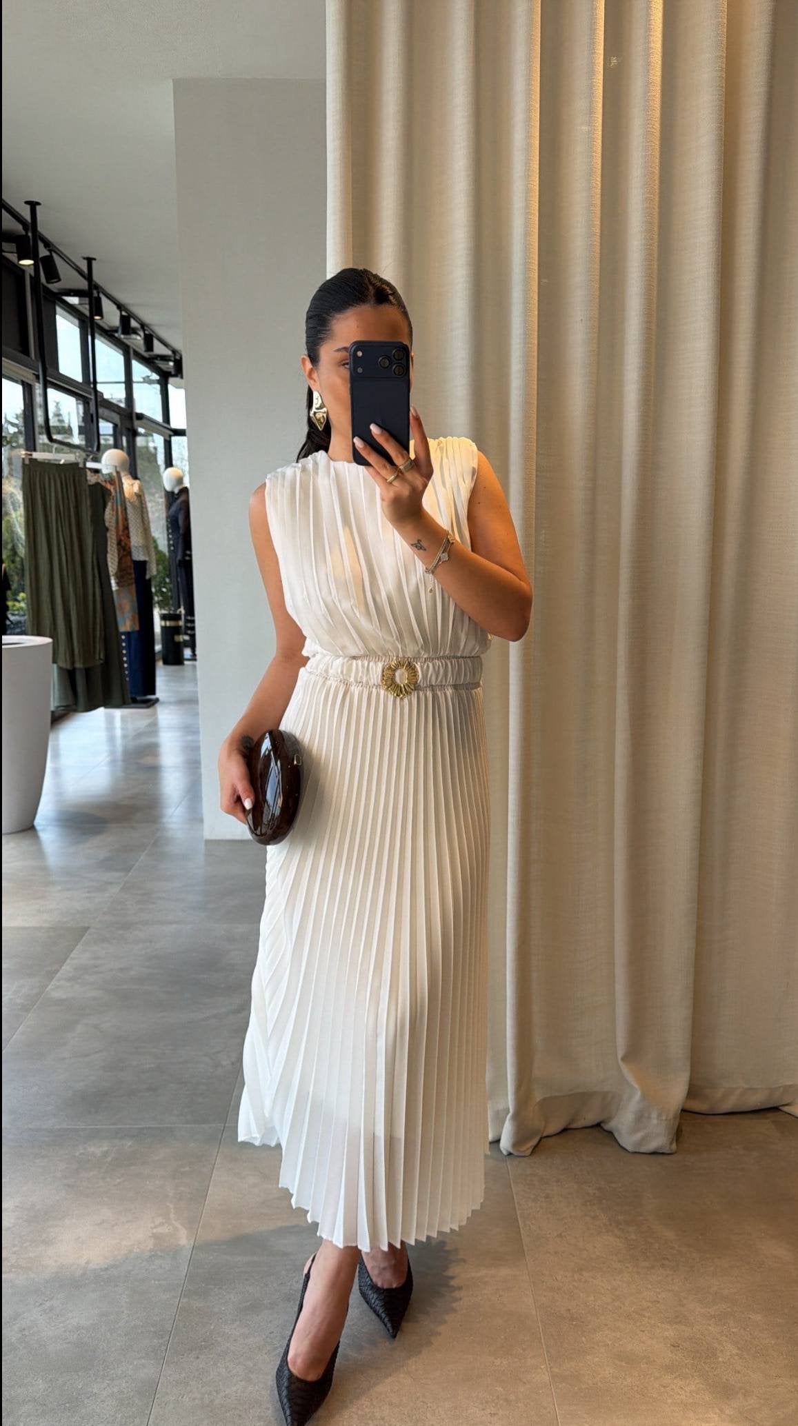 DRESS M4