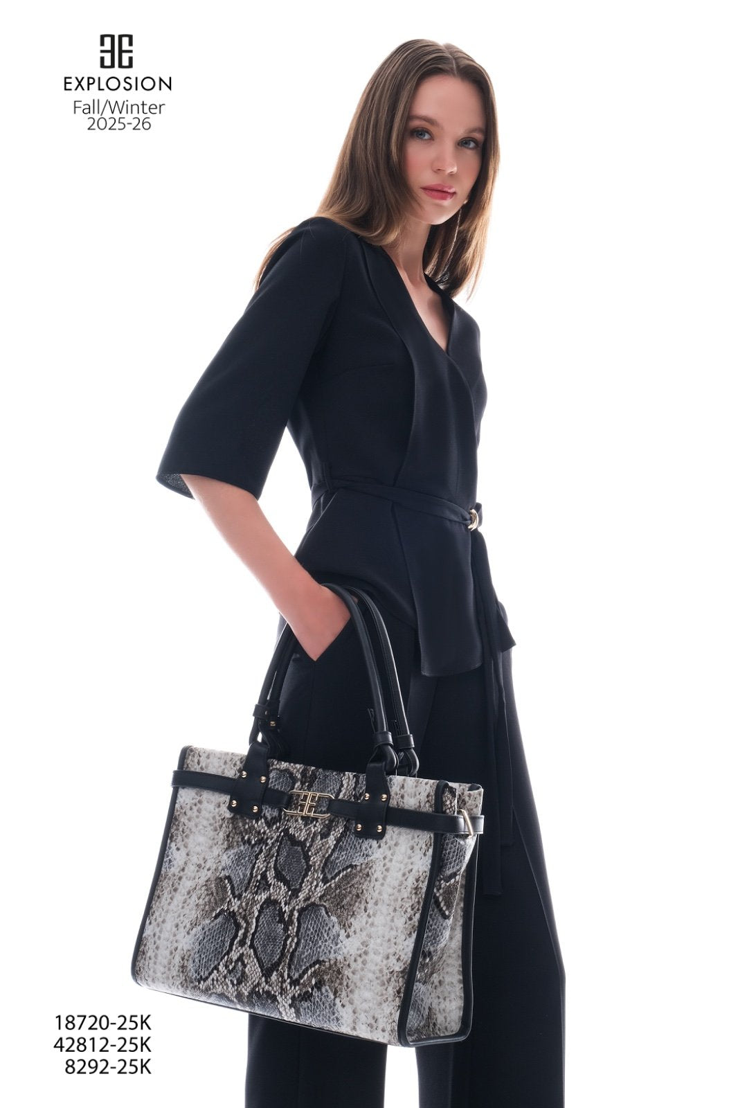 EXP 8292 SNAKE BAG