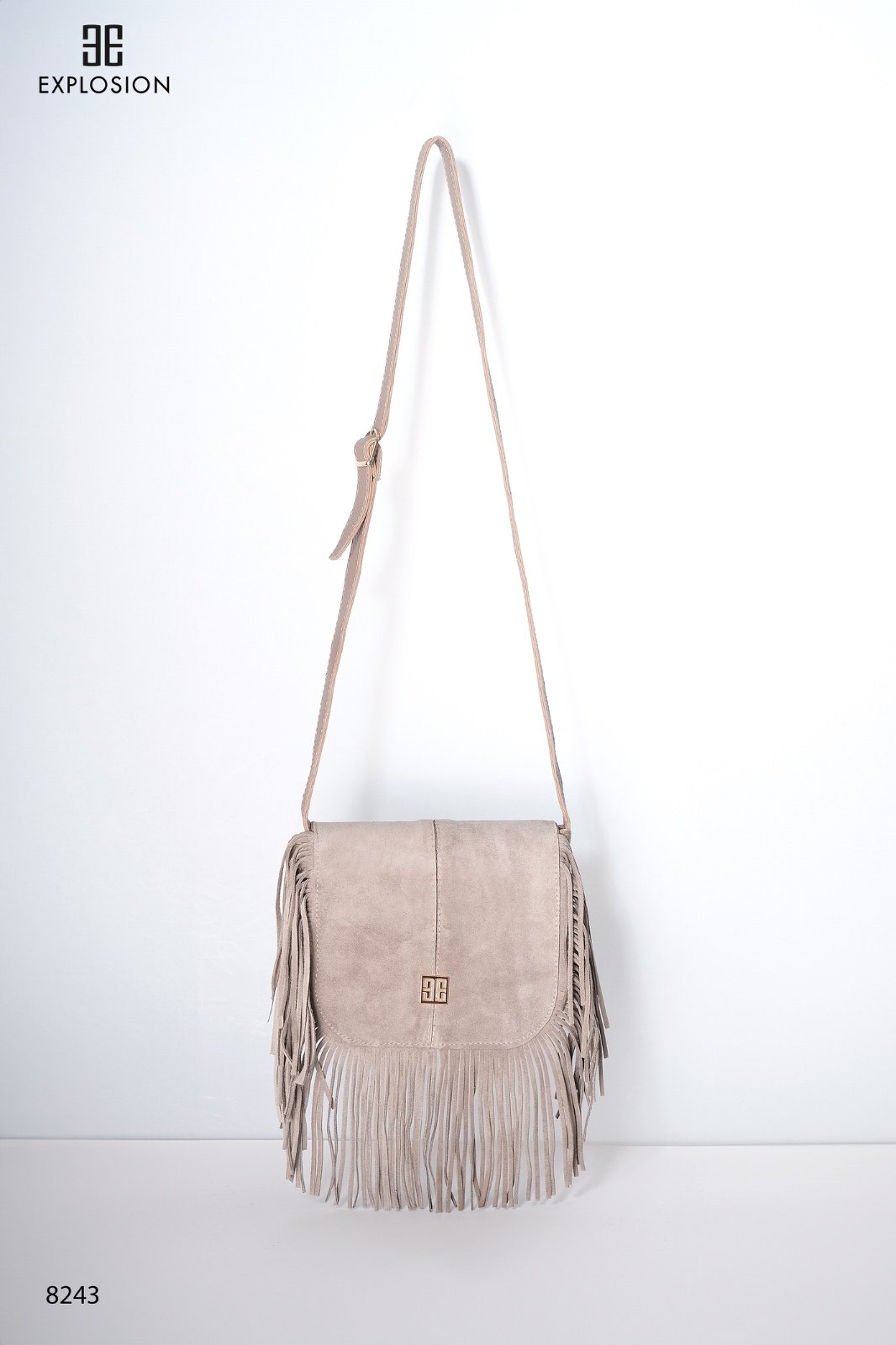 EXP 8243 BAG