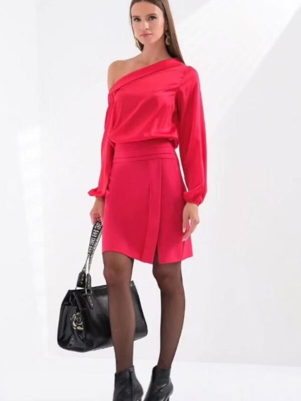 ONE SHOULDER SATIN DRESS